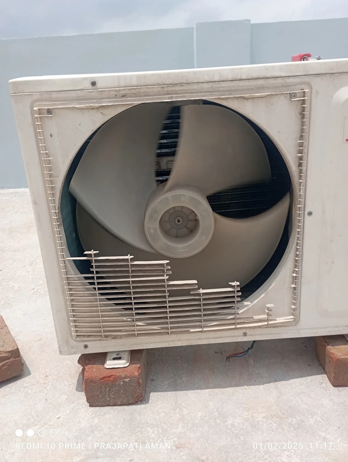 AC condenser/outdoor unit fan and compressor repair and servicing in Lucknow by Prajapati Electrical