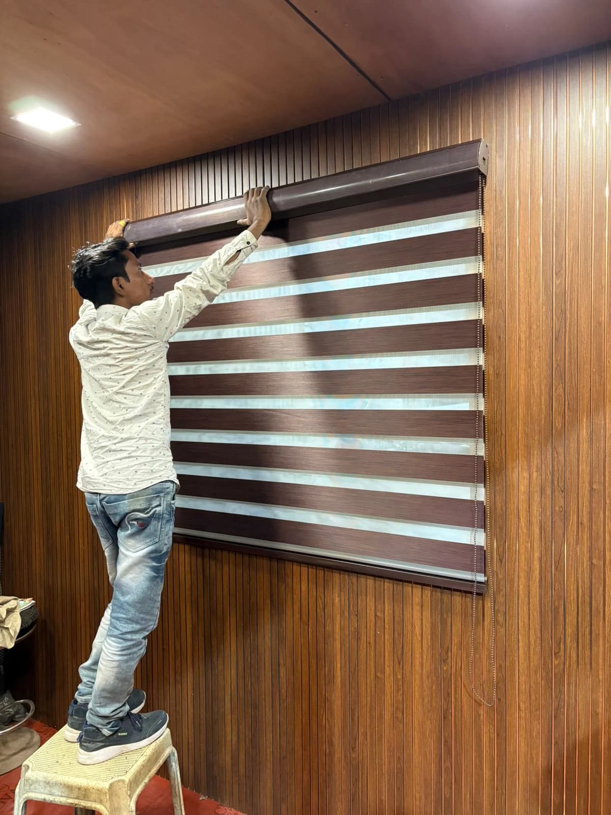 Zebra blind installation with electrical fitting work at customer location in Lucknow by Prajapati Electrical